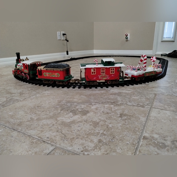 Other - Musical Holiday Train Set Vintage